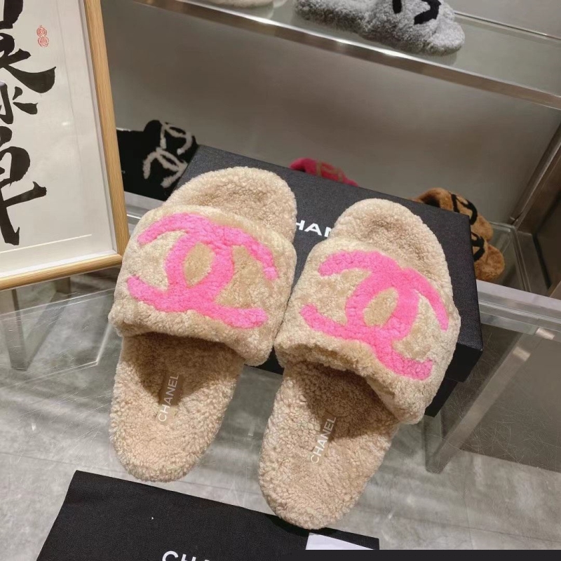 Ch*el slippers